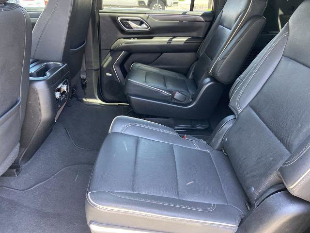 Used 2022 GMC Yukon XL SLT w/ SLT Luxury Package AWD/4WD image 21