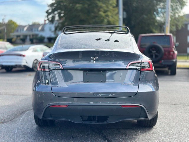 Used 2023 Tesla Model Y Long Range AWD/4WD image 4
