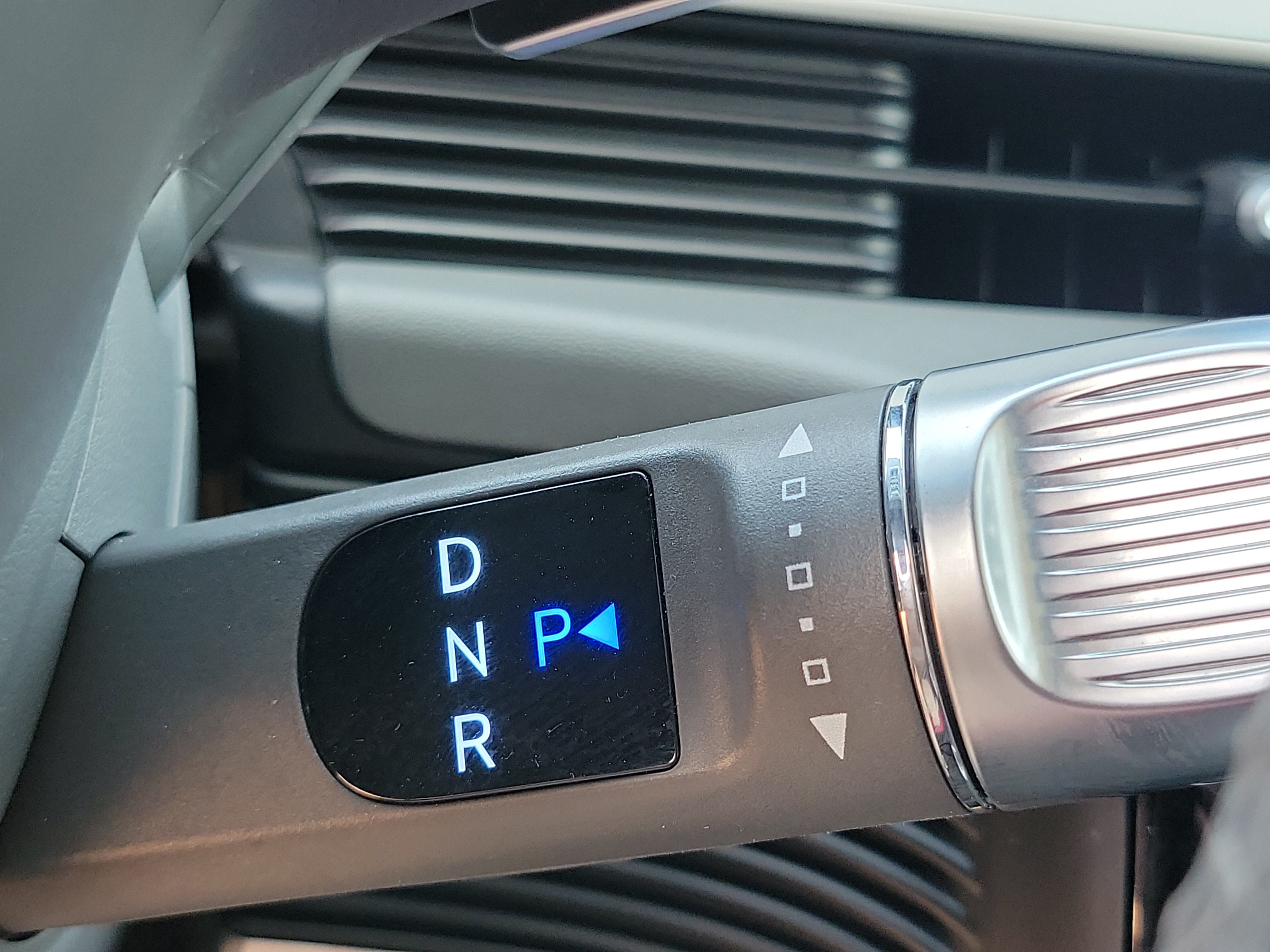 Certified 2024 Hyundai Ioniq 5 SEL RWD image 16