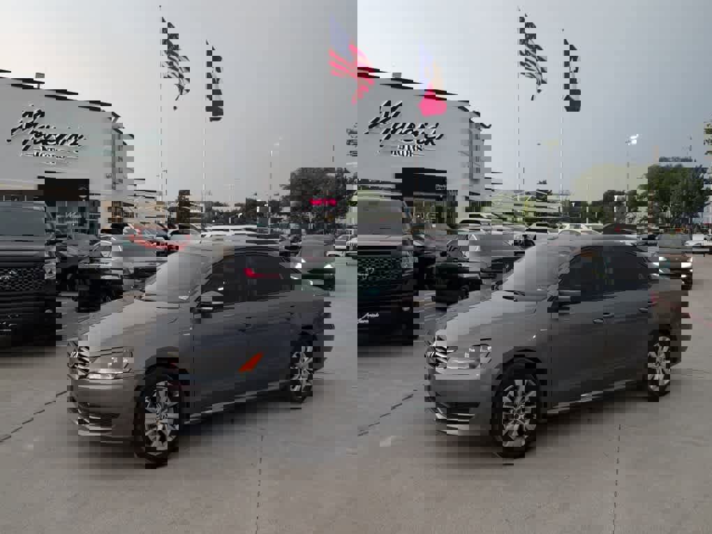 Used 2014 Volkswagen Passat 1.8T Wolfsburg Edition FWD image 1