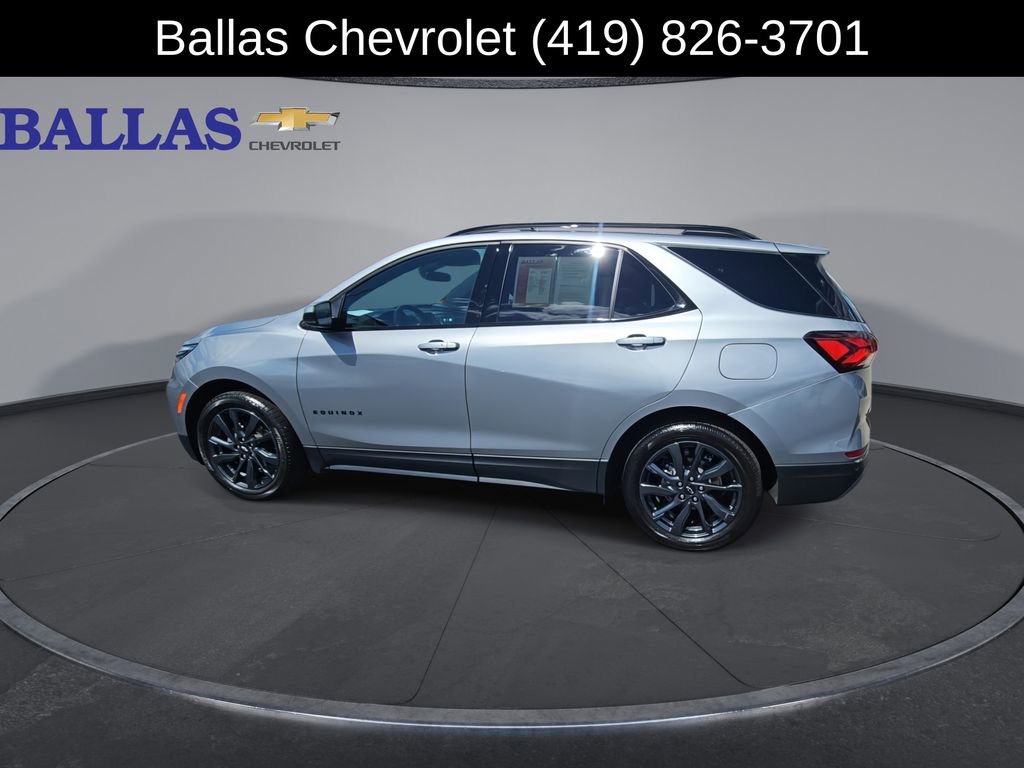 Used 2023 Chevrolet Equinox RS w/ LPO, Cargo Package FWD image 6