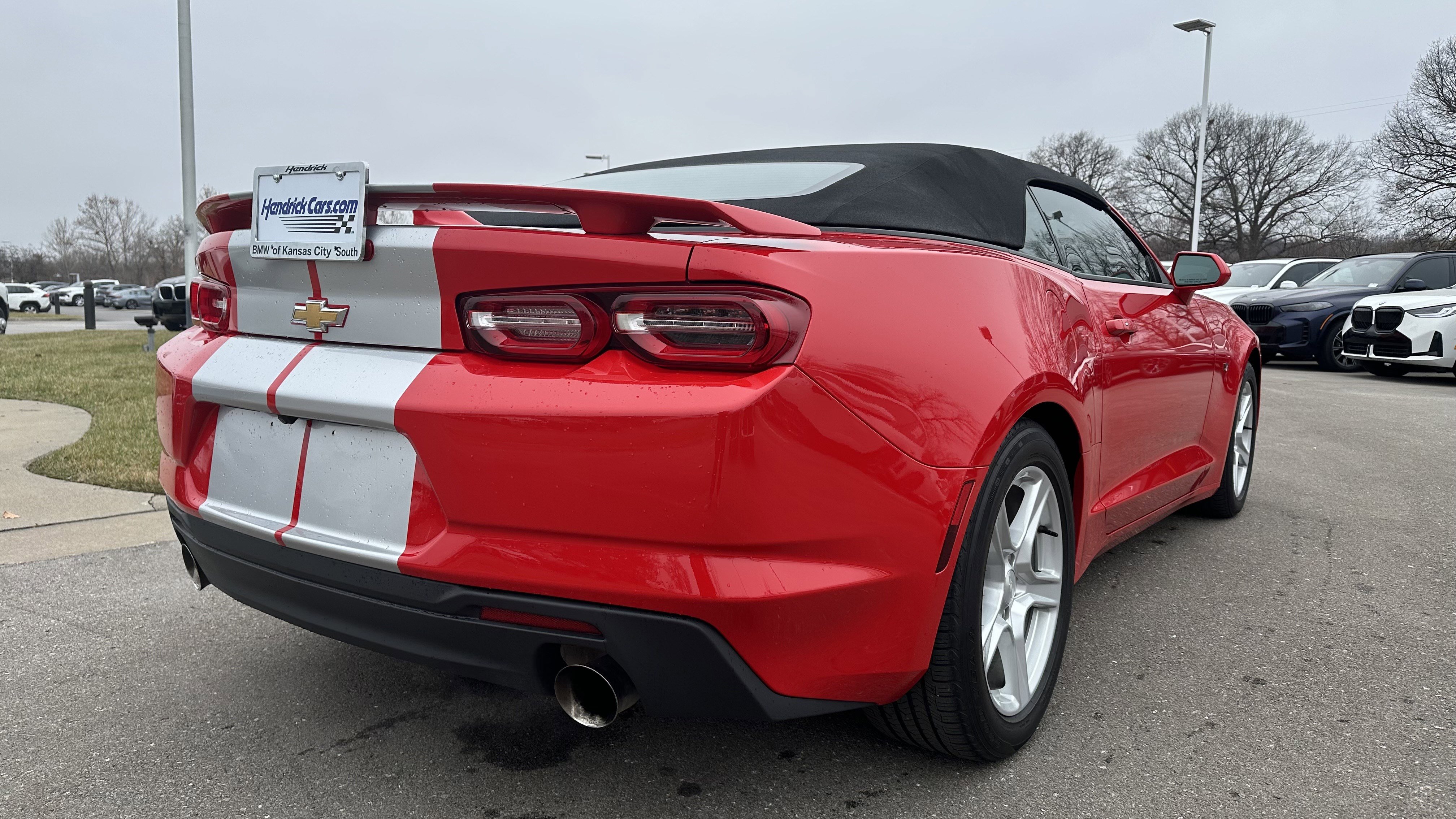 Used 2020 Chevrolet Camaro LT image 10
