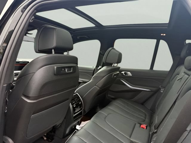 Used 2022 BMW X5 M50i w/ Premium Package AWD/4WD image 11