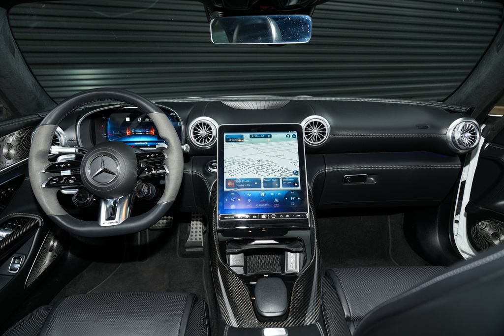 Used 2022 Mercedes-Benz SL 63 AMG 4MATIC image 35
