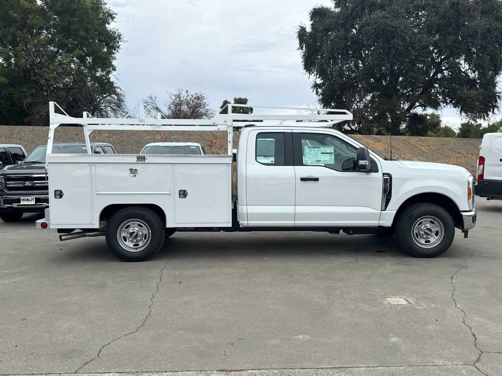 New 2026 Ford F250 XL w/ XL Chrome Package image 2