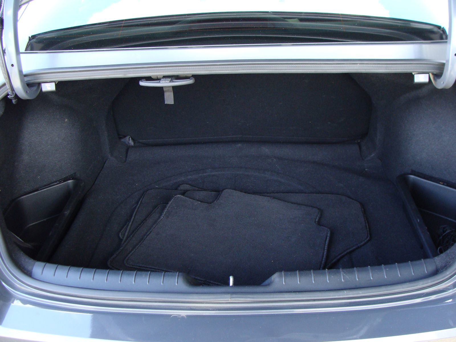 Used 2023 Hyundai Elantra SEL w/ Preferred Accessory Package image 33