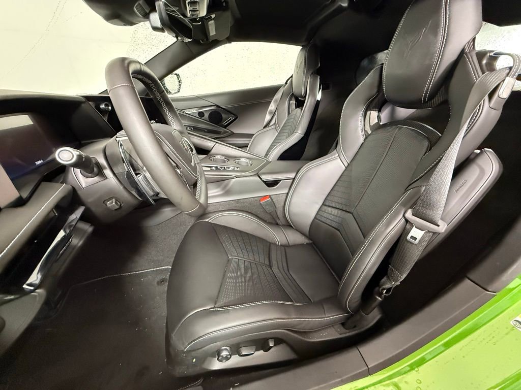 Used 2026 Chevrolet Corvette Stingray Preferred Cpe w/ Z51 Performance Package RWD image 5