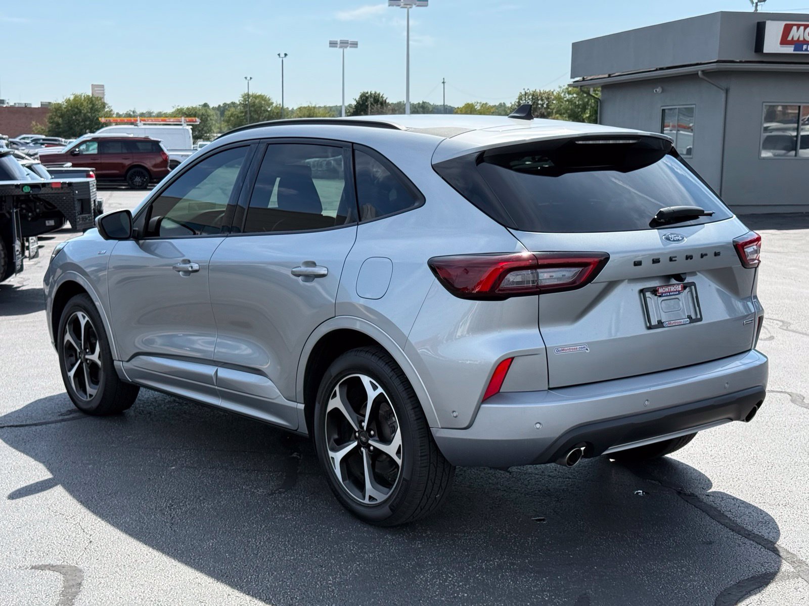 Used 2024 Ford Escape ST-Line Elite w/ Premium Technology Package AWD/4WD image 6