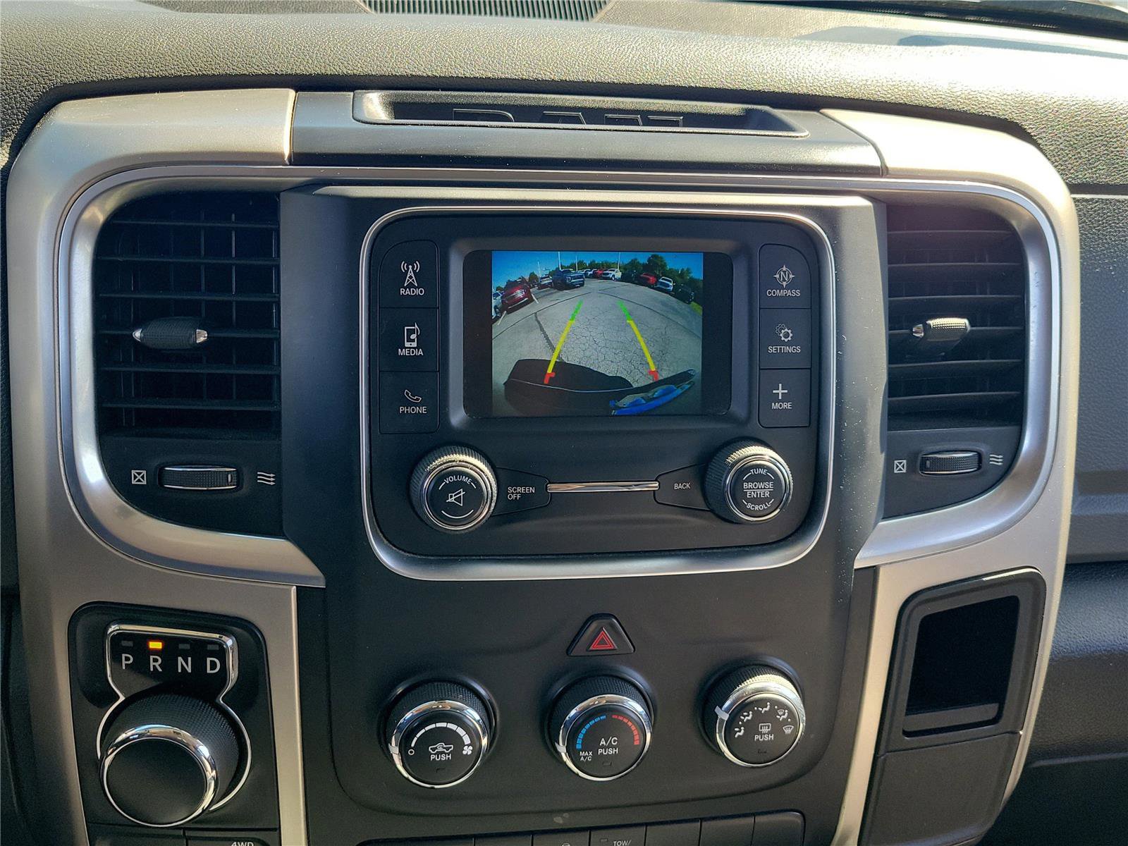 Used 2020 RAM 1500 Classic SLT AWD/4WD image 25