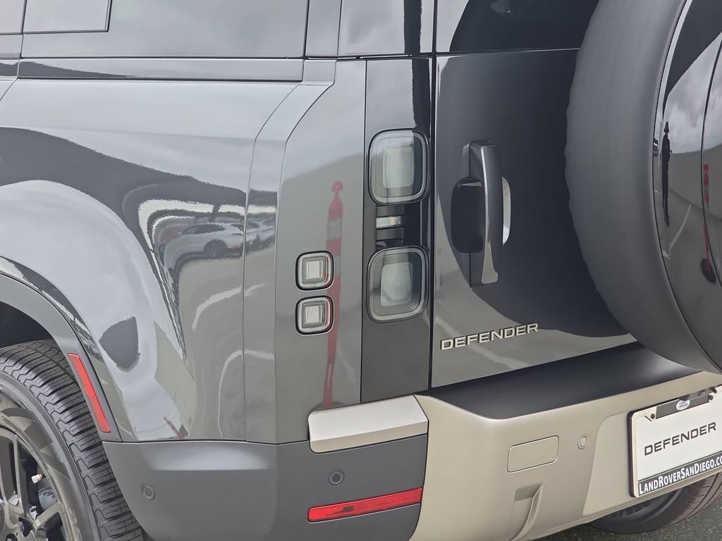 New 2026 Land Rover Defender 110 S AWD/4WD image 35