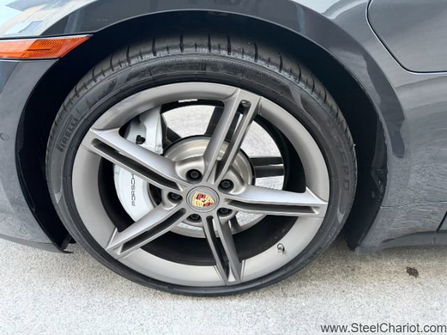 Used 2022 Porsche Taycan image 34
