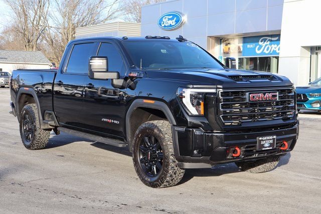 Used 2025 GMC Sierra 2500 AT4 w/ AT4 Premium Plus Package image 2