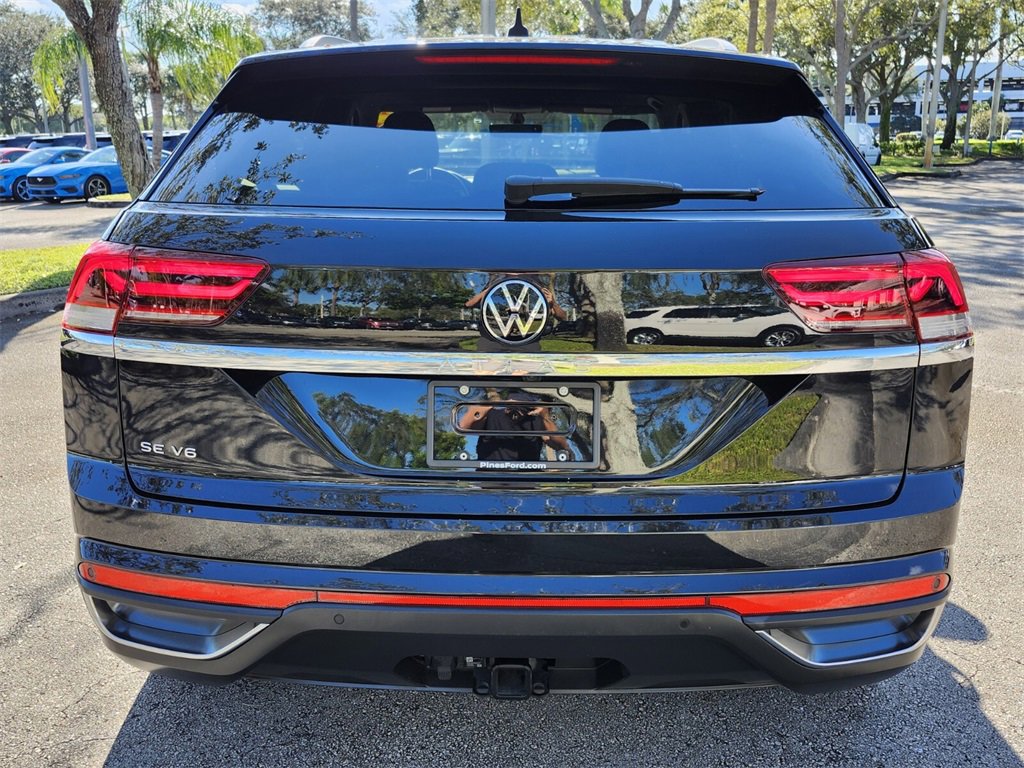 Used 2022 Volkswagen Atlas Cross Sport SE image 10