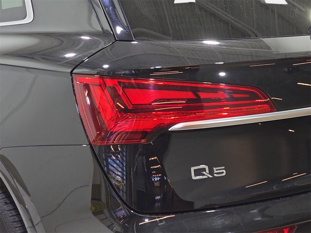 Certified 2021 Audi Q5 2.0T Premium Plus w/ Premium Plus Package image 38