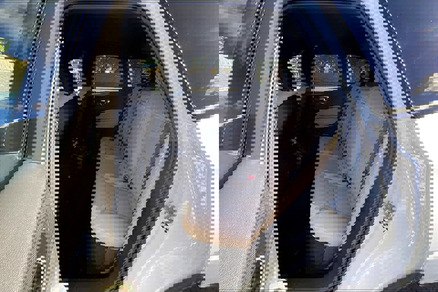 New 2026 Volvo XC60 B5 Plus w/ Protection Package Premier image 12