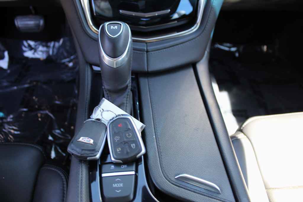 Used 2019 Cadillac CTS Luxury RWD image 23