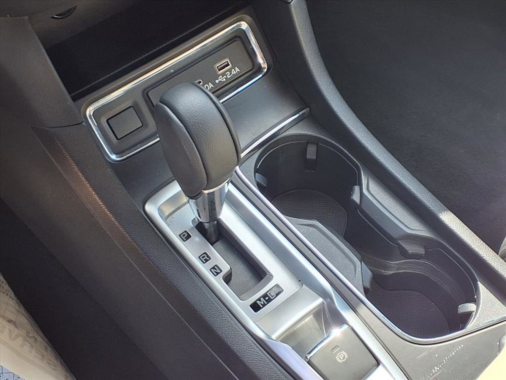 Used 2024 Subaru Ascent Premium w/ Convenience Package image 19