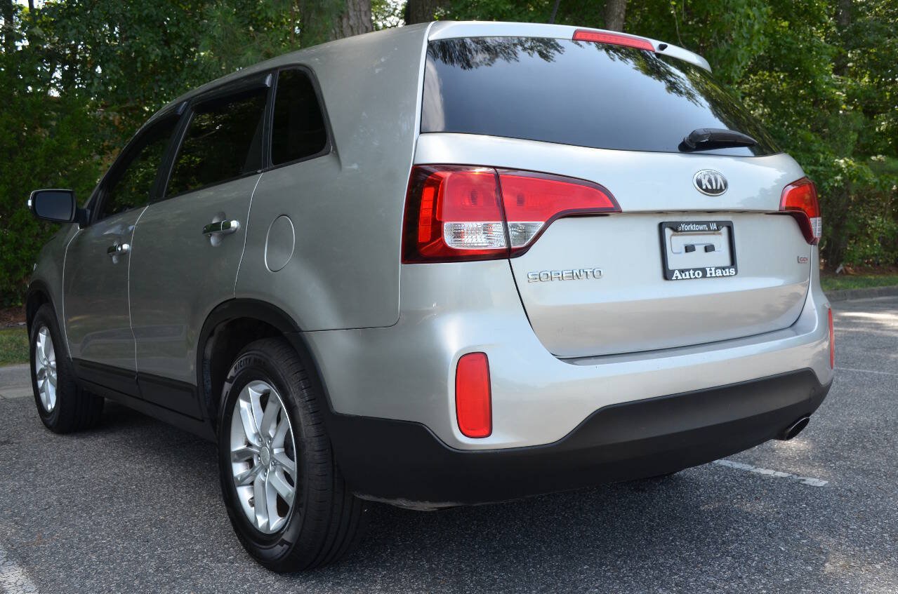 Used 2014 Kia Sorento LX FWD image 6