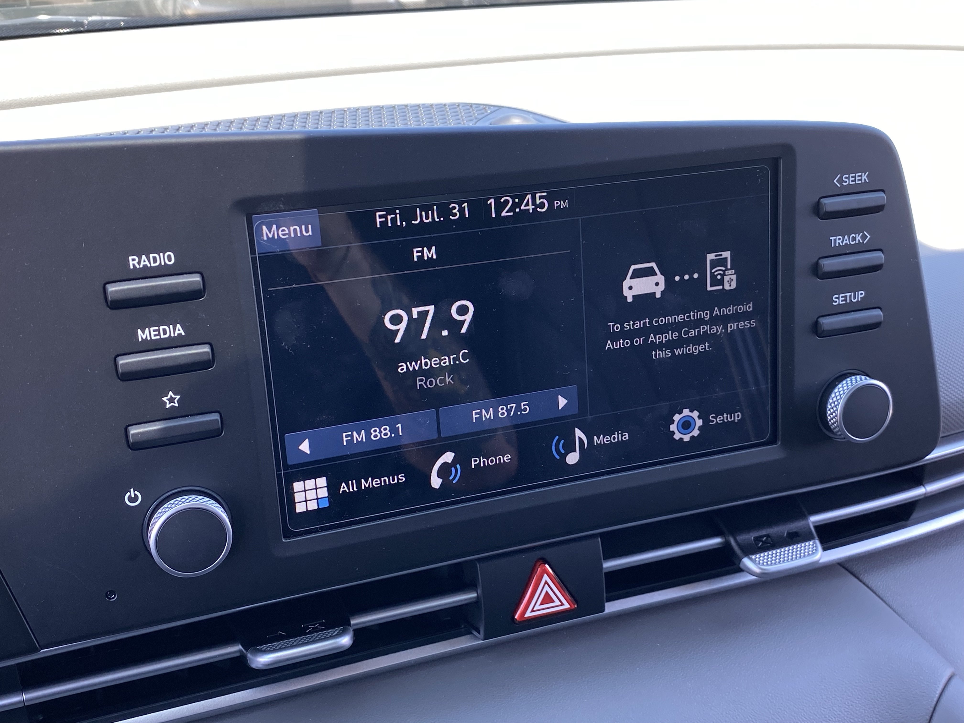 Used 2026 Hyundai Elantra Sport FWD image 22