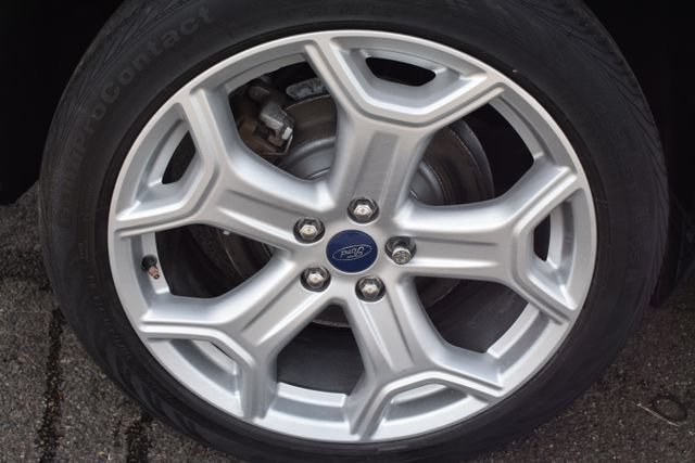 Used 2019 Ford Escape Titanium AWD/4WD image 50