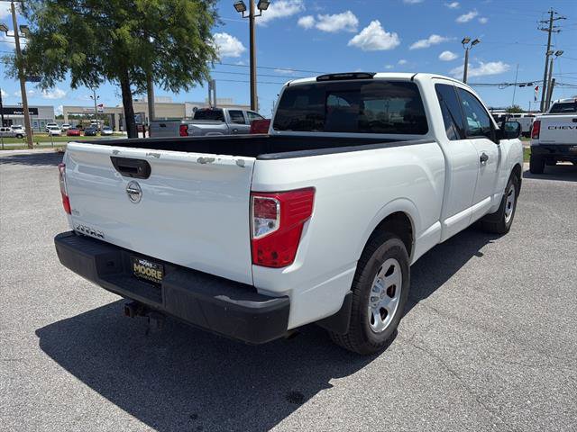 Used 2019 Nissan Titan S RWD image 5