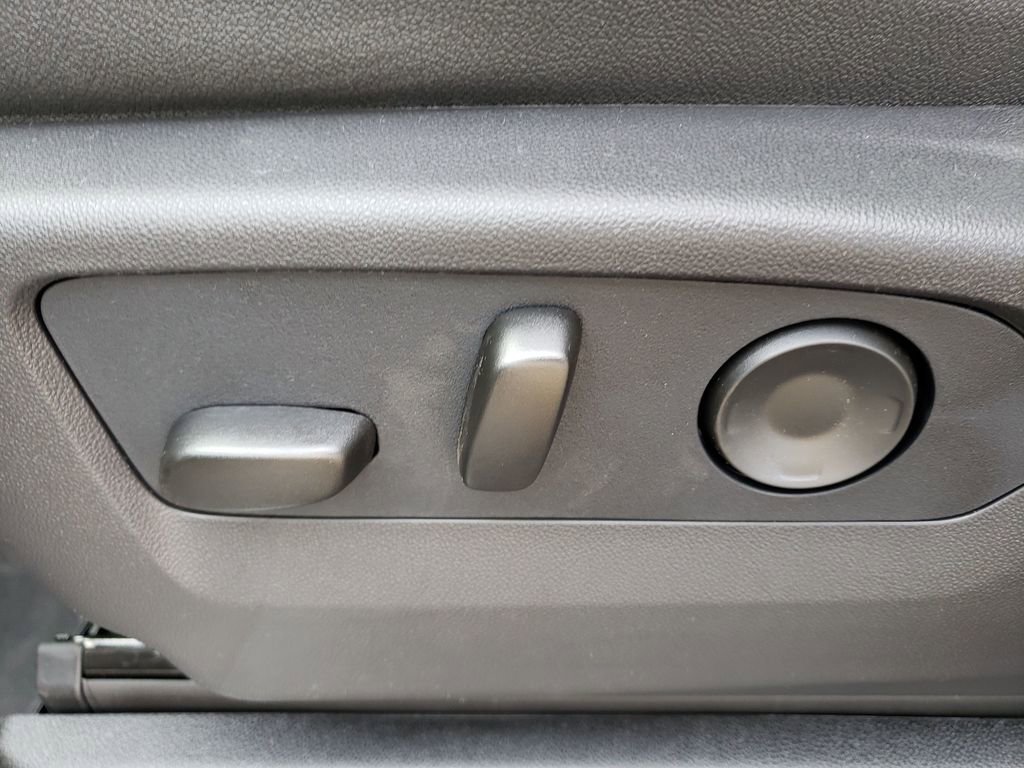 New 2026 Chevrolet Tahoe Premier w/ Sun And Tow Package AWD/4WD image 18