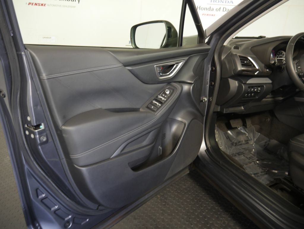 Used 2020 Subaru Forester Limited AWD/4WD image 14
