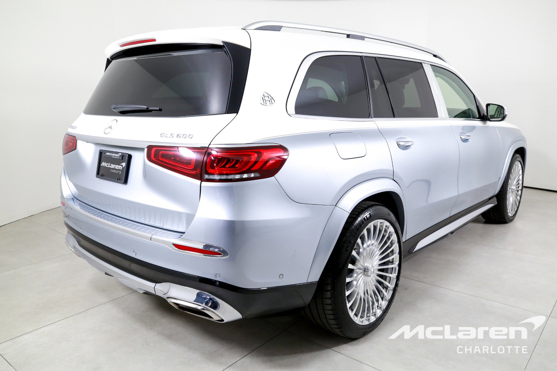 Used 2023 Mercedes-Benz Maybach GLS 600 4MATIC image 8