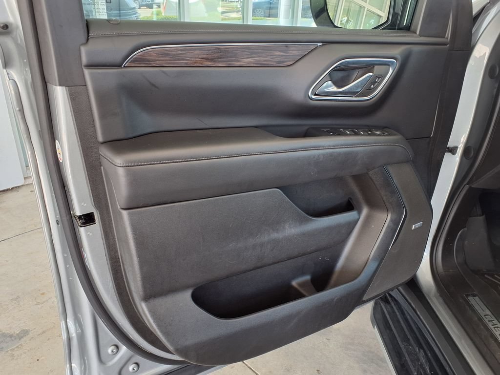 Used 2023 Chevrolet Tahoe LT RWD image 18