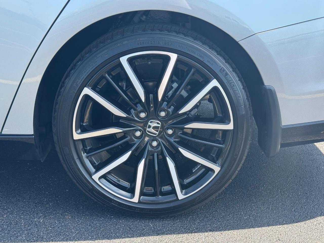 Certified 2024 Honda Accord Touring image 7