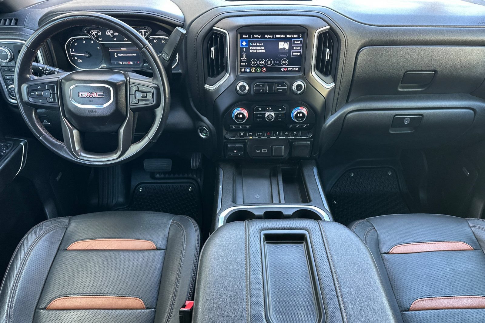 Used 2021 GMC Sierra 2500 AT4 w/ AT4 Preferred Package AWD/4WD image 13