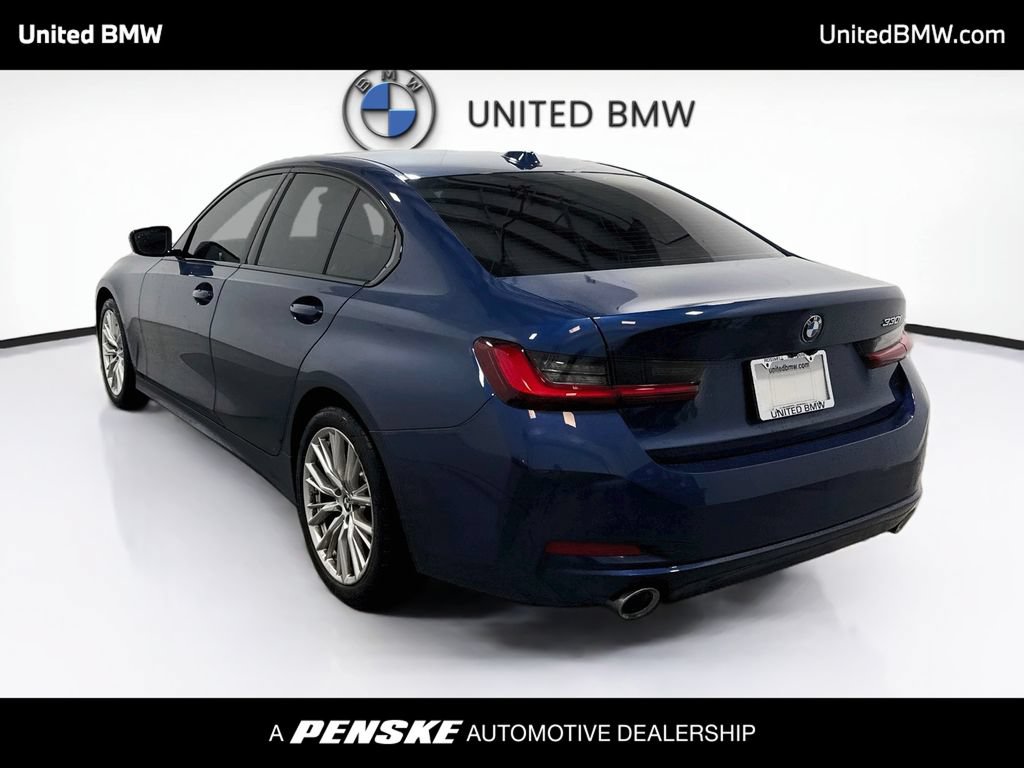 Used 2023 BMW 330i Sedan w/ Premium Package RWD image 7