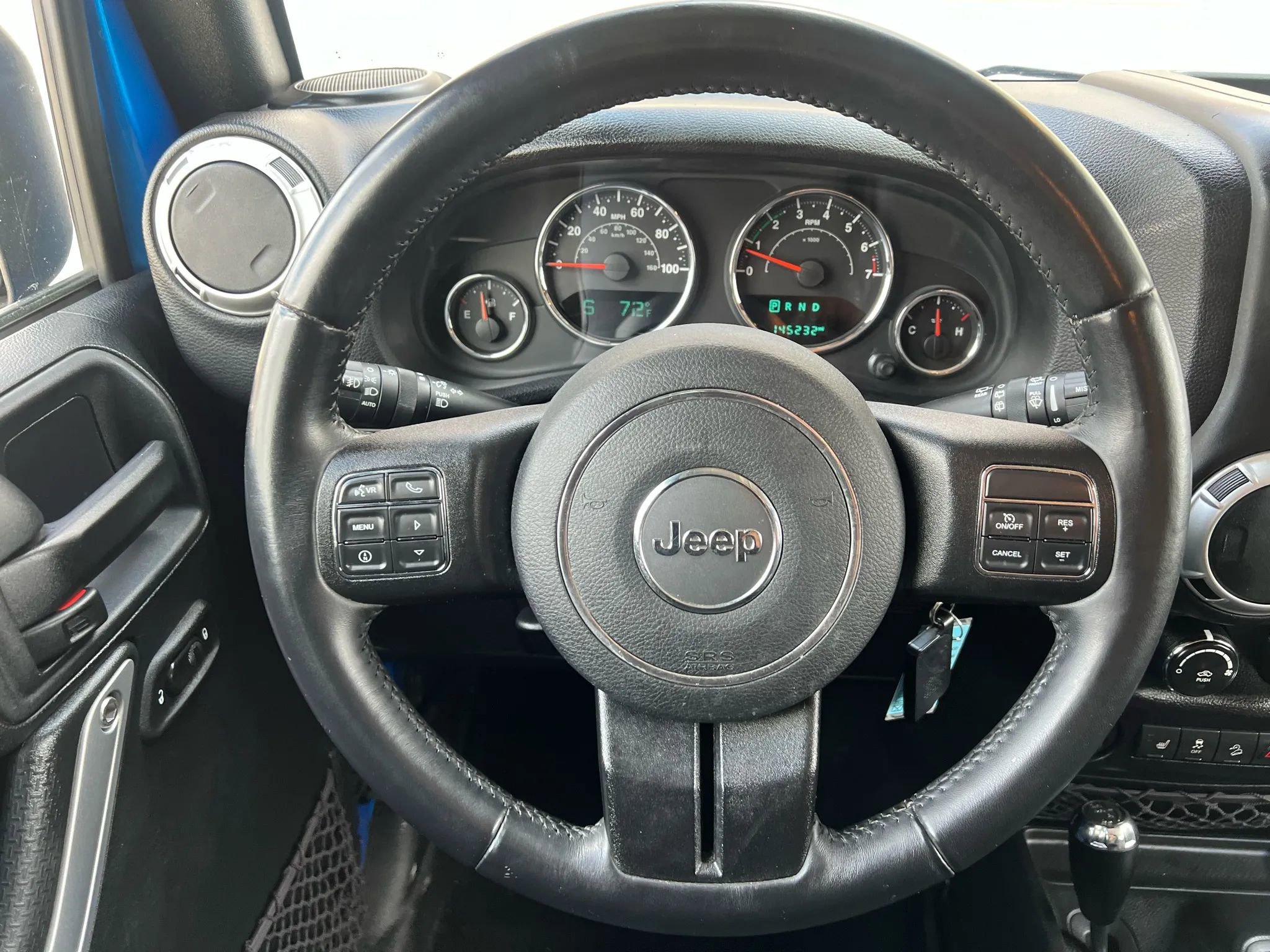 Used 2016 Jeep Wrangler Unlimited Rubicon w/ Connectivity Group image 35