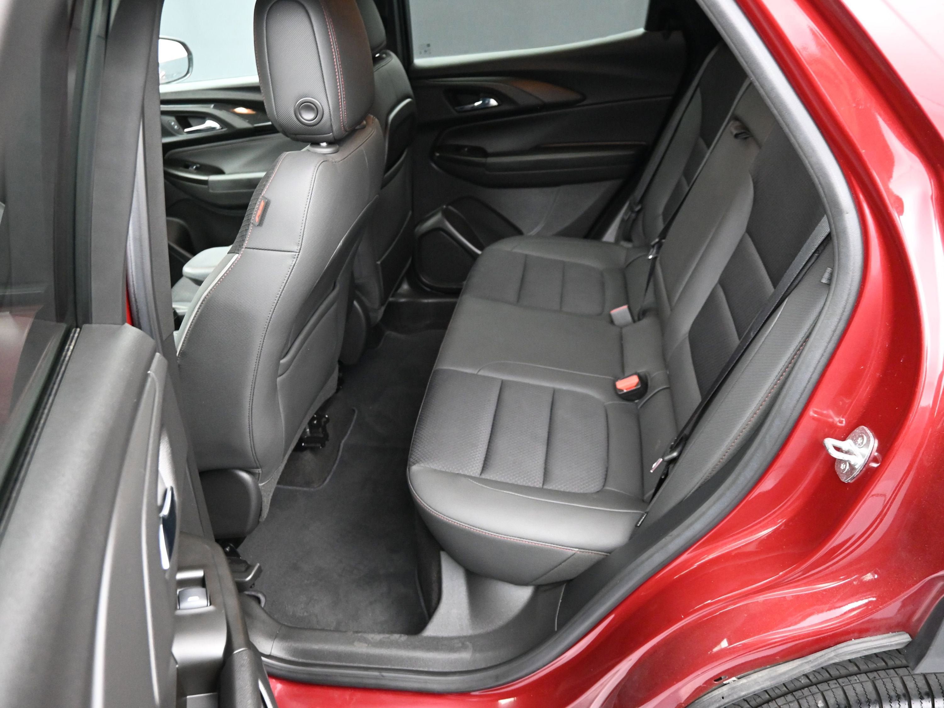 Used 2023 Chevrolet TrailBlazer RS w/ Convenience Package FWD image 26