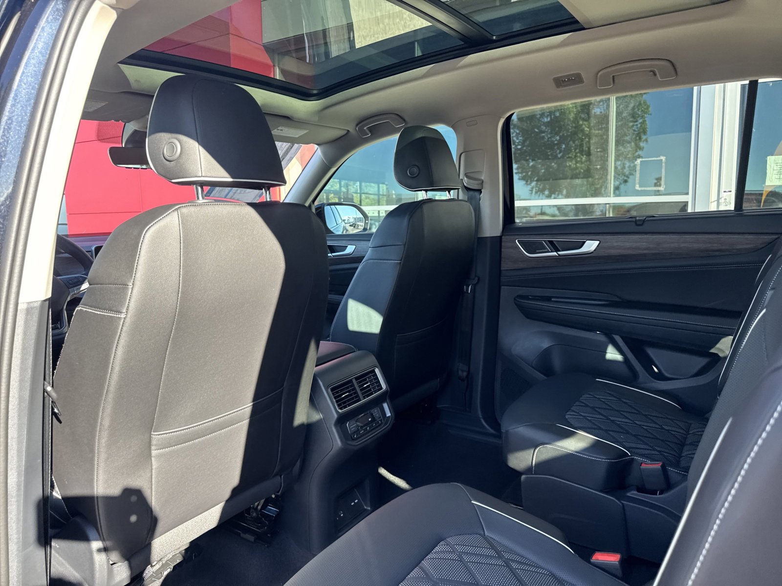 New 2026 Volkswagen Atlas SEL Premium R-Line image 22