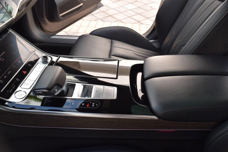 Used 2019 Audi A8 L 3.0T image 53