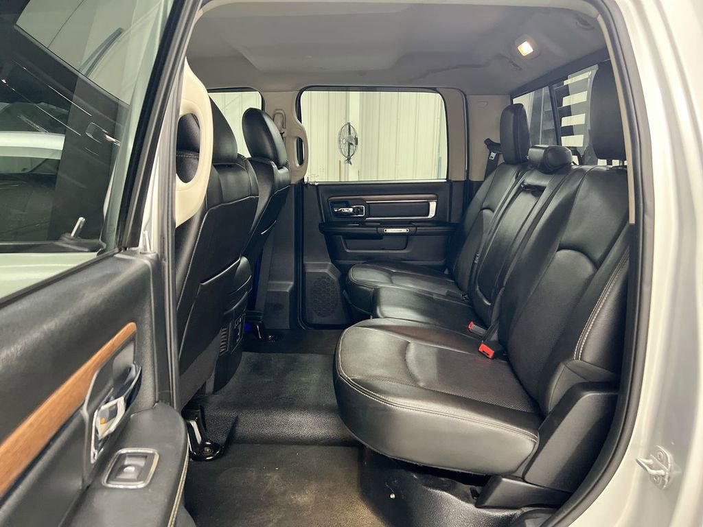 Used 2014 RAM 3500 Laramie AWD/4WD image 18