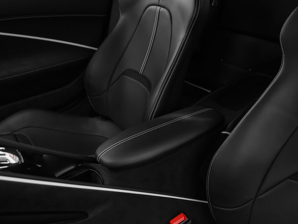 Certified 2023 Ferrari Roma image 27