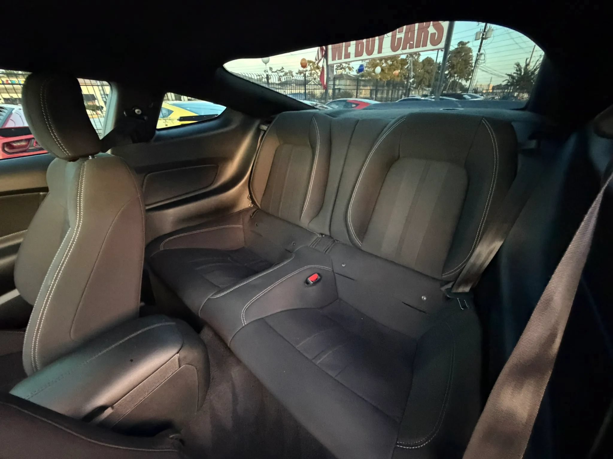 Used 2022 Ford Mustang GT w/ GT Performance Package RWD image 27
