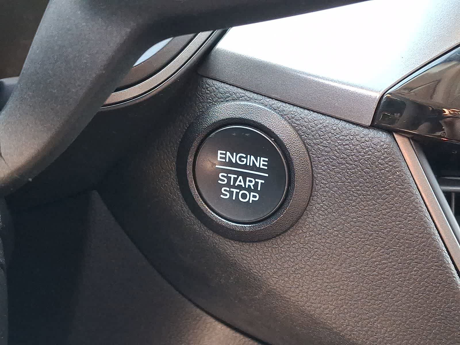 Used 2024 Ford Escape Active AWD/4WD image 20