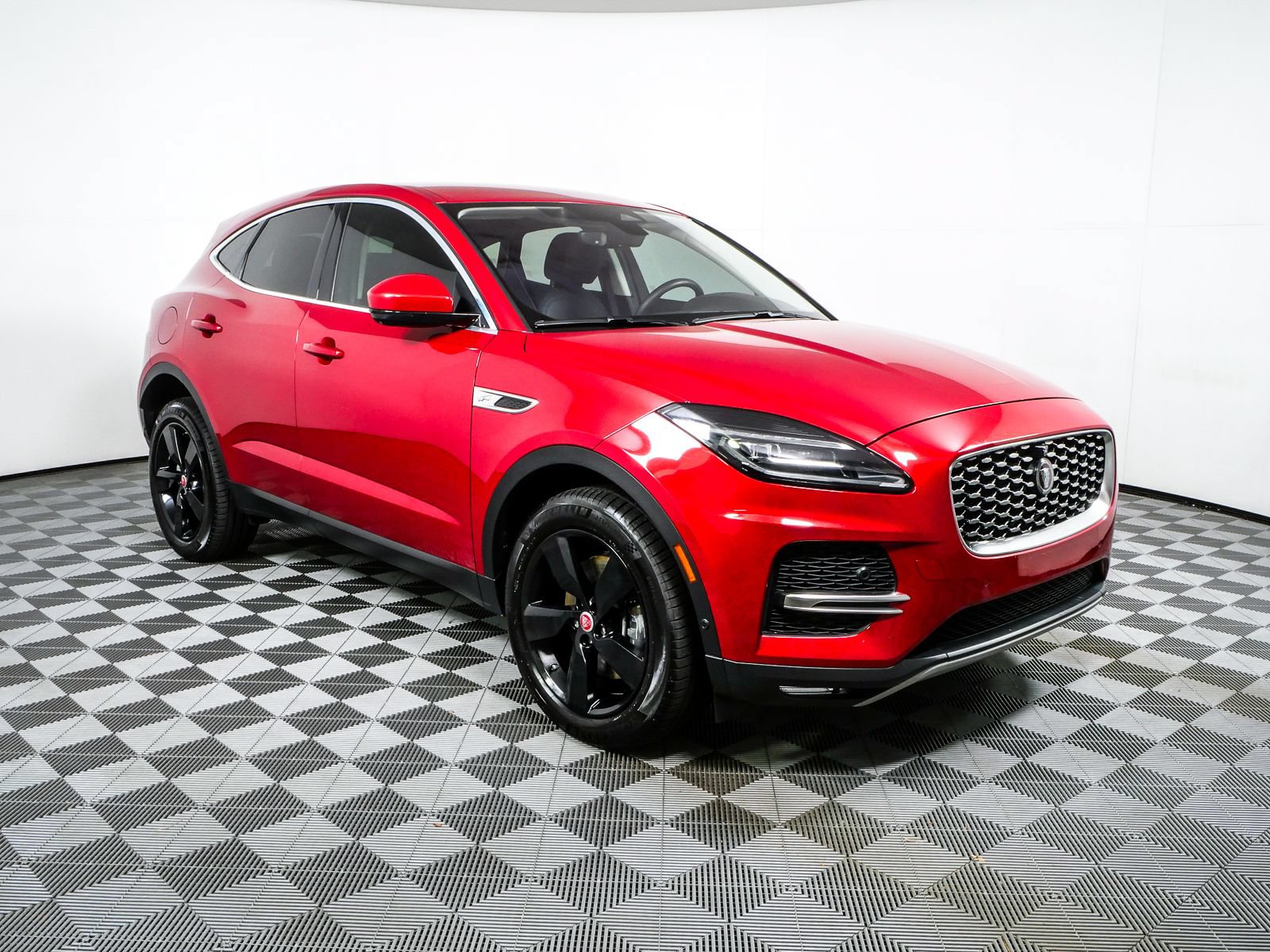 Used 2021 Jaguar E-PACE SE AWD/4WD image 27
