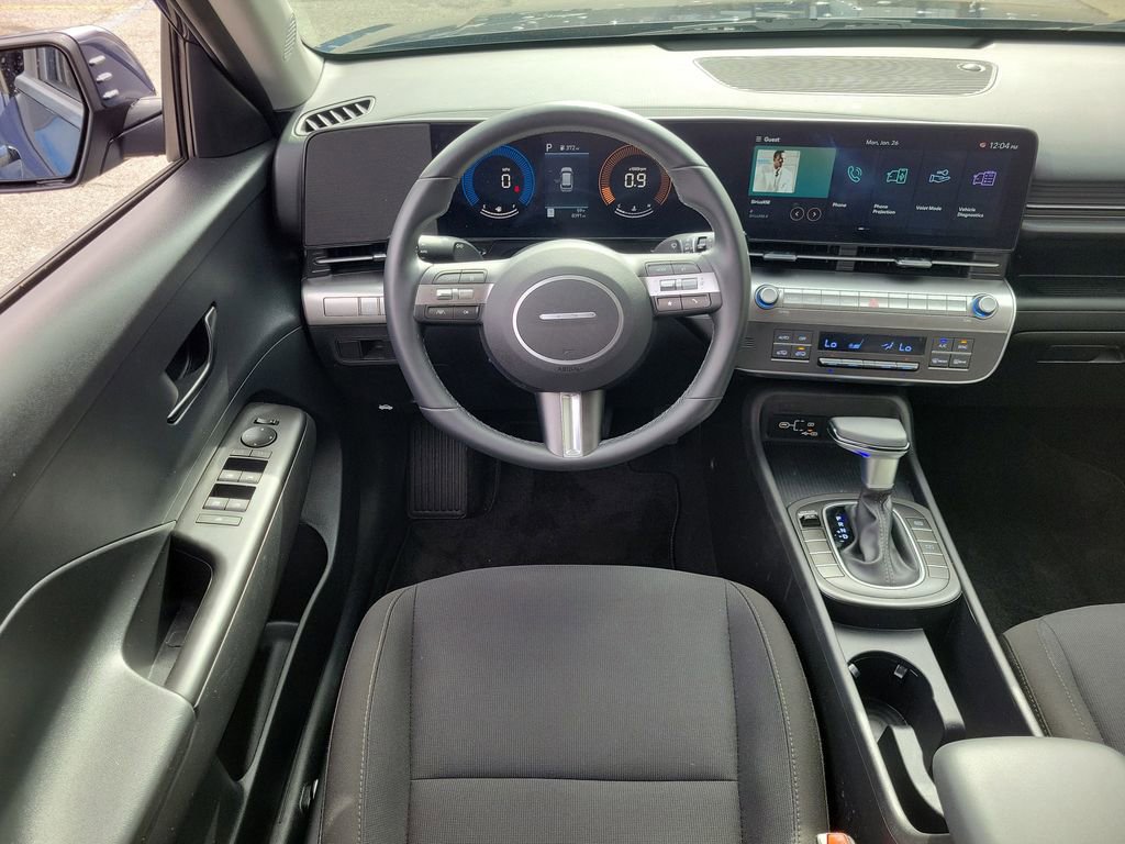 Certified 2025 Hyundai Kona SEL image 16