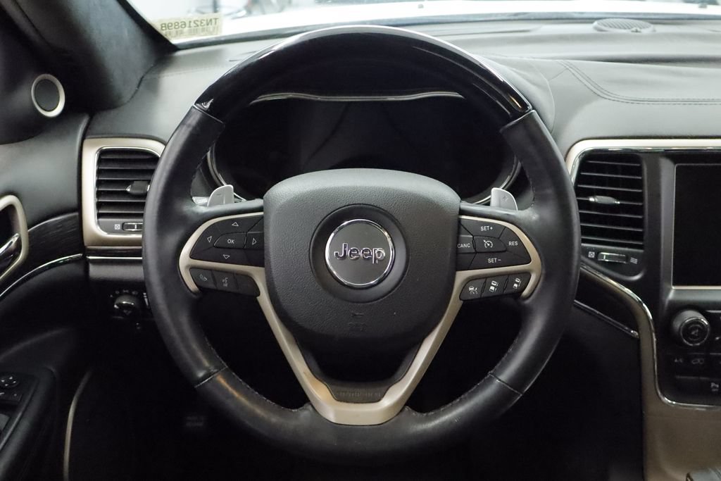 Used 2016 Jeep Grand Cherokee Summit w/ Platinum Series Group AWD/4WD image 15
