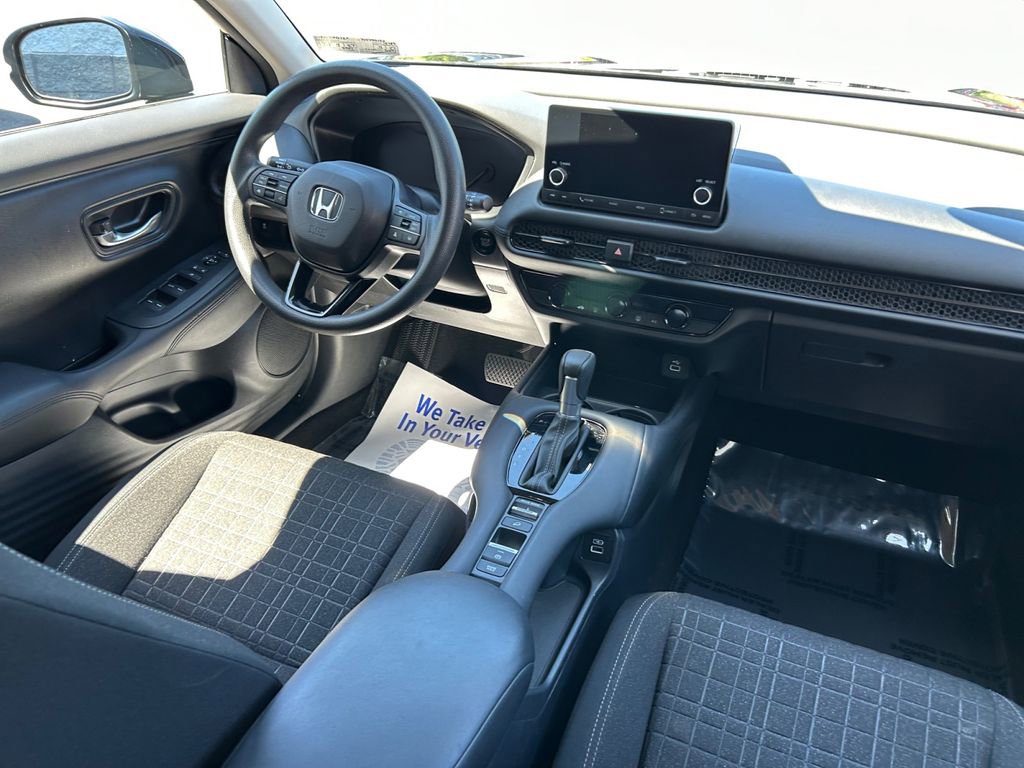 Used 2023 Honda HR-V LX image 21