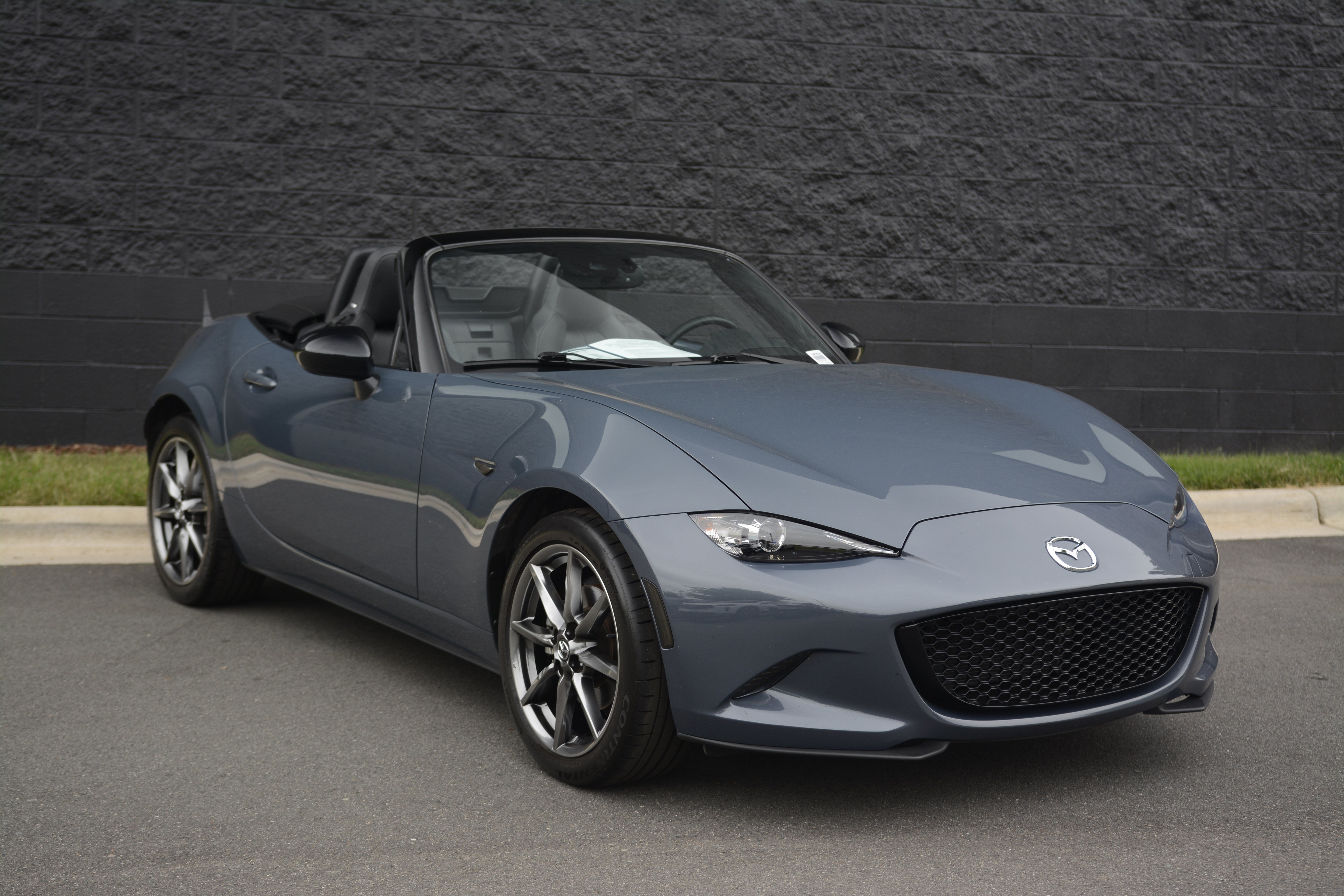 Certified 2021 MAZDA MX-5 Miata Grand Touring RWD image 10