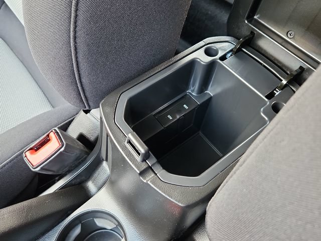 Used 2013 Chevrolet Cruze LS FWD image 43