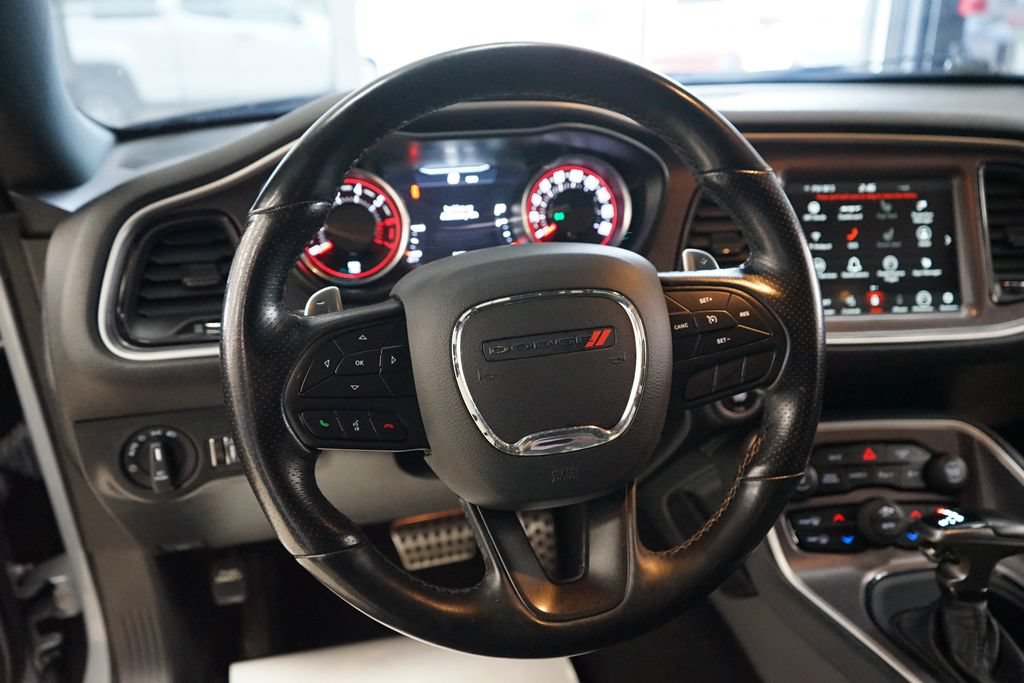 Used 2022 Dodge Challenger R/T Scat Pack RWD image 36