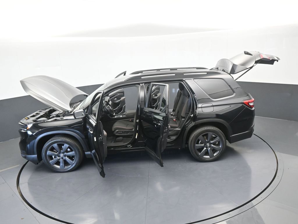 Used 2023 Honda Pilot Sport image 67