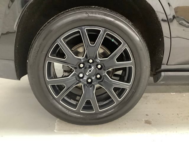 Used 2023 Chevrolet Tahoe High Country AWD/4WD image 7