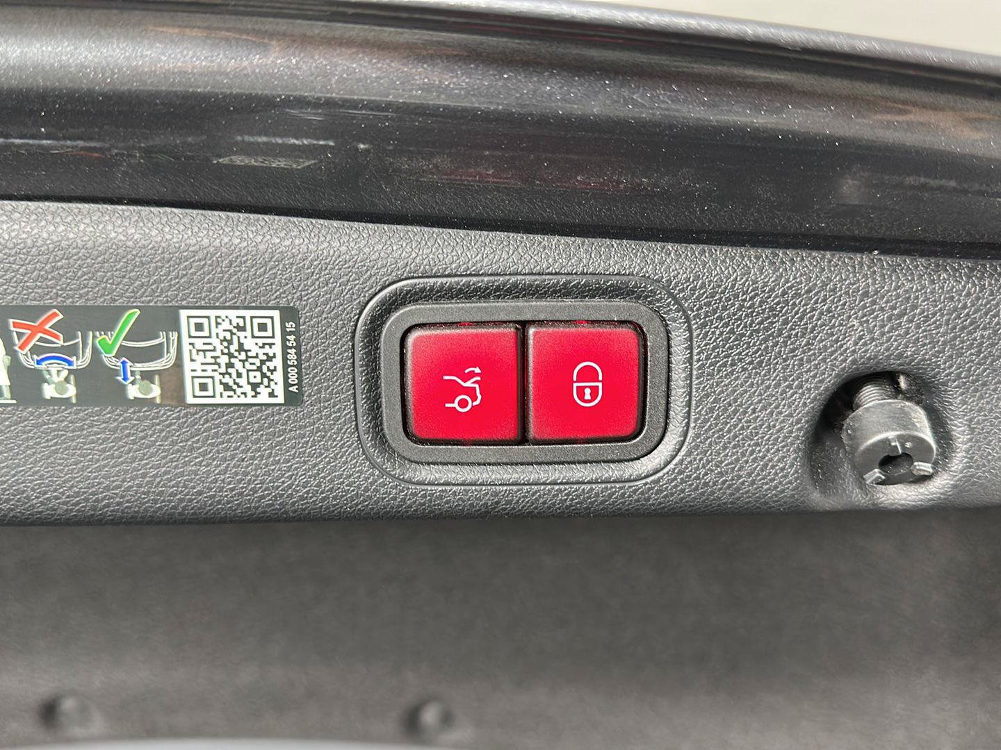 Used 2023 Mercedes-Benz E 450 4MATIC Sedan image 30